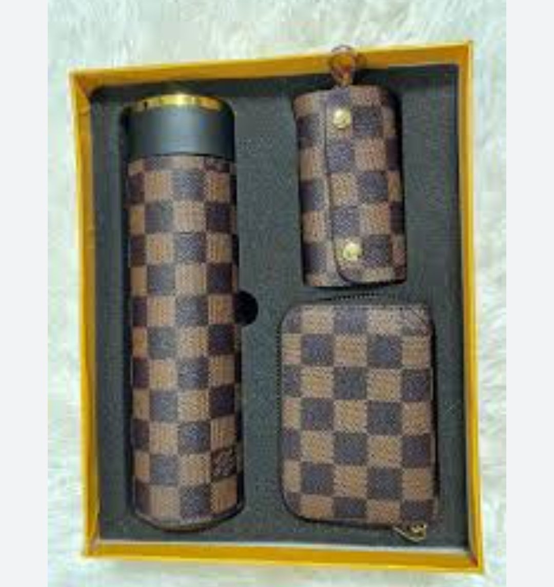 Thermos Tumbler & Wallet & Keyholder Set - Image 7 of 9